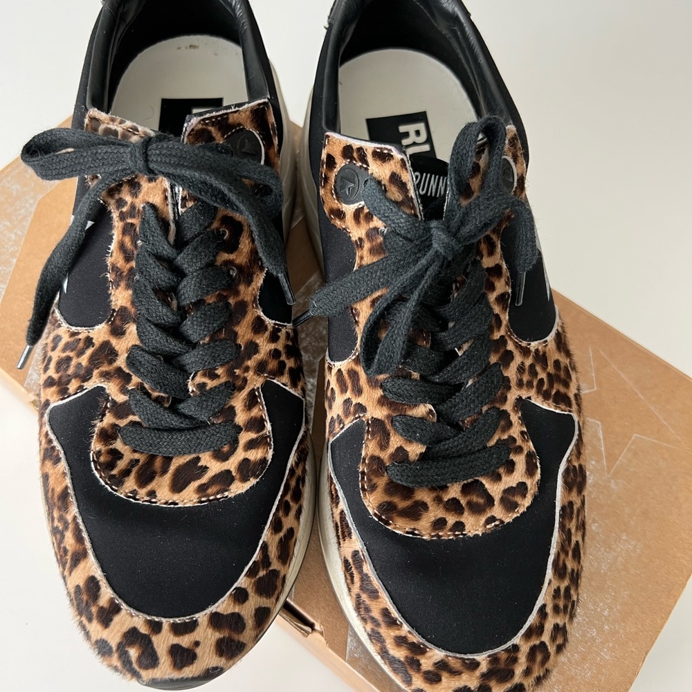 Golden Goose running sole leopard